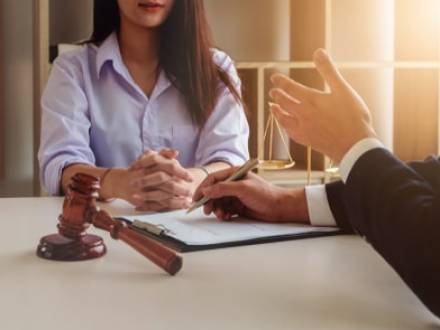 IL divorce lawyer